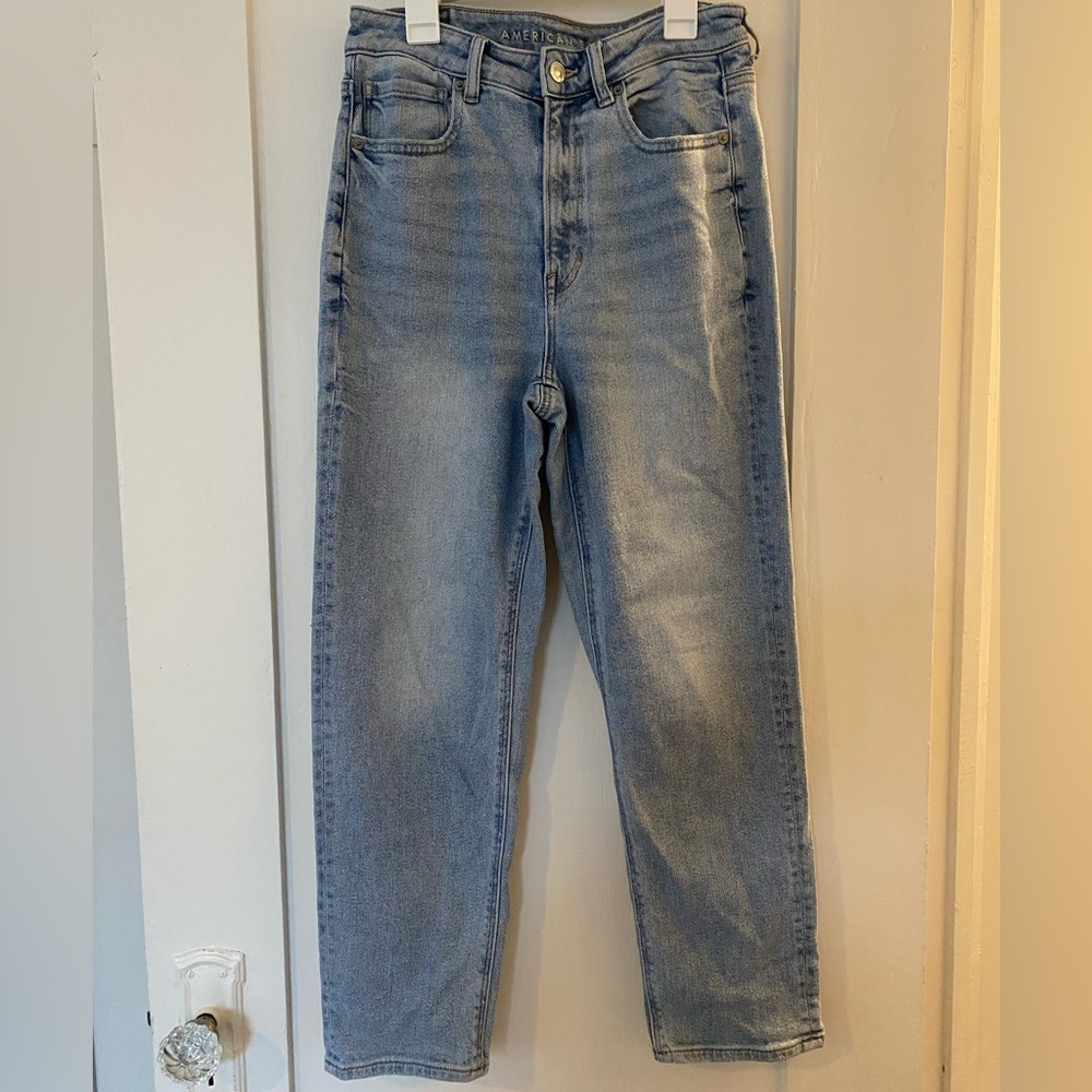 American Eagle Mom Jean